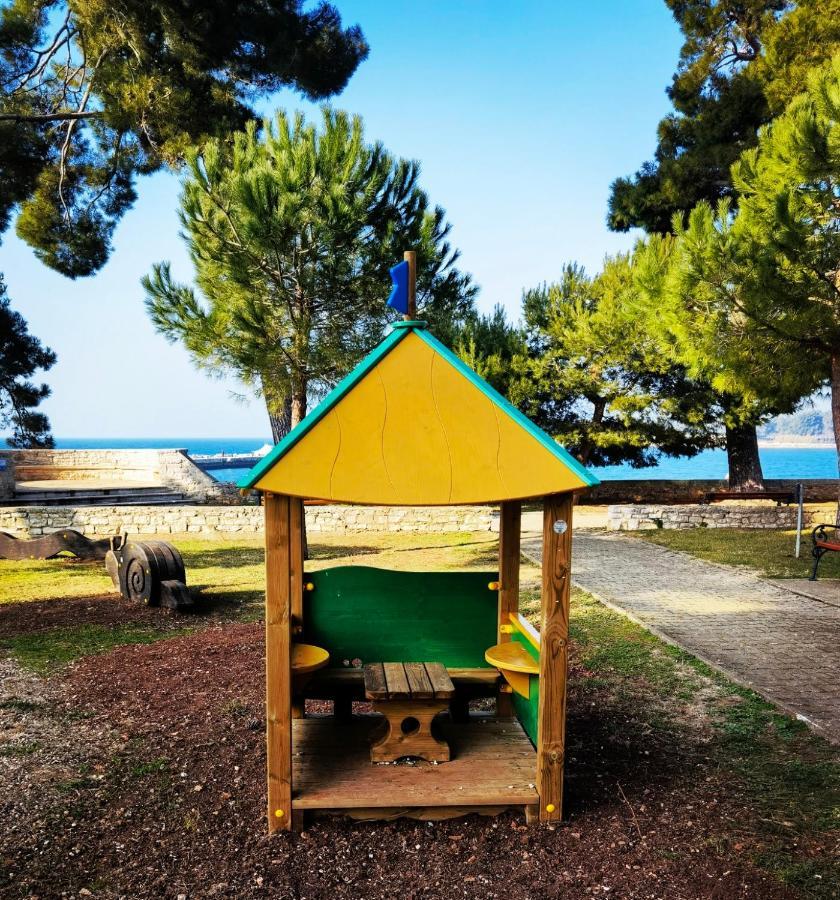 Nina Deluxe Superior 5 Star Apartment, Your Piece Of Heaven By The Sea & Park Novigrad  Екстер'єр фото
