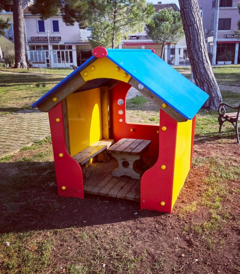 Nina Deluxe Superior 5 Star Apartment, Your Piece Of Heaven By The Sea & Park Novigrad  Екстер'єр фото